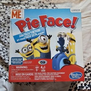 🛍 3 for$15🛍 Brand new Minions pie face